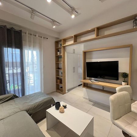 P Deluxe Suites 7 塞萨洛尼基 外观 照片